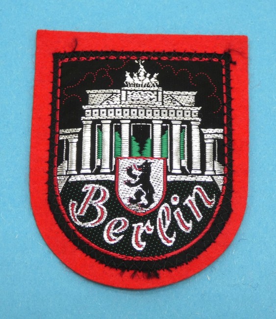 Ecusson brodé ville Berlin à coudre