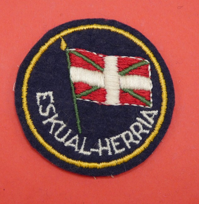 Ecusson brodé ESKUAL - HERRIA 