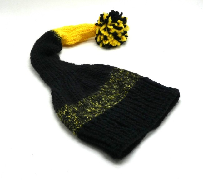 Bonnet lutin Noir / jaune laine Katia Cap