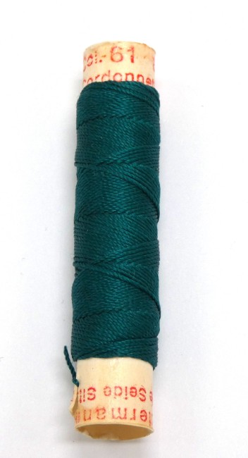 Fil de soie à broder Gutermann C 61