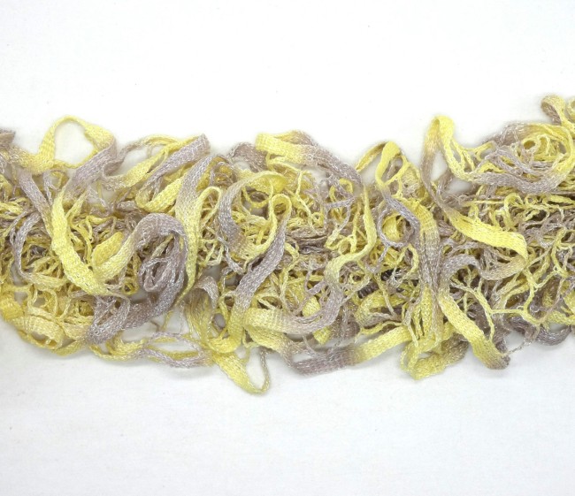 P1040803 Echarpe femme froufrou jaune & beige Laguna