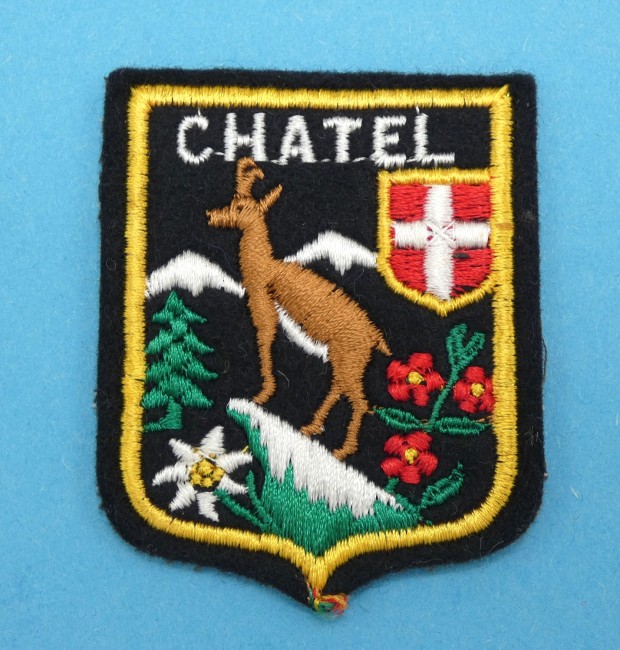 P1030258 Ecusson brodé Chatel