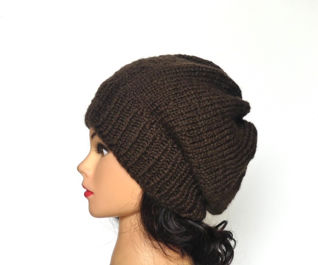 Béret marron Bergère de France Alaska 