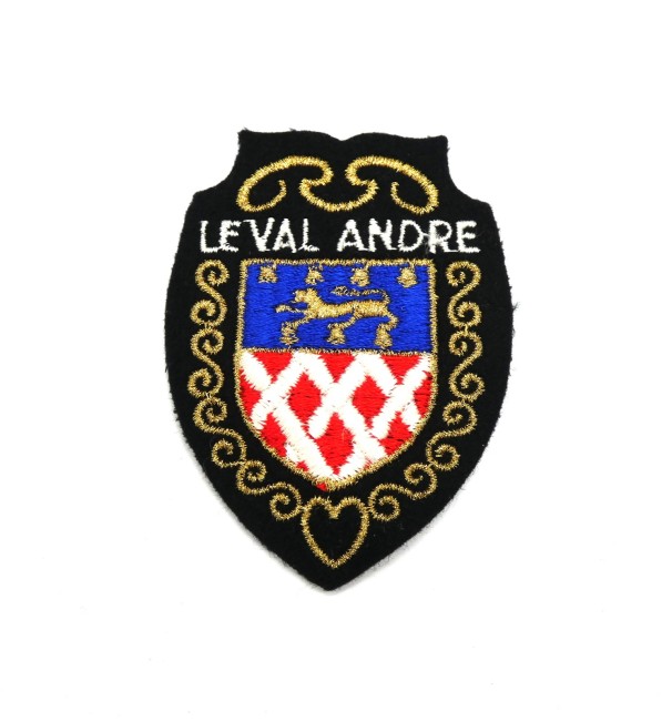 Ecusson meresse brodé ville LEVAL ANDRE