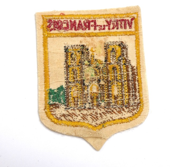 P1060279 Ecusson ancien brodé ville Vitry - Le - François