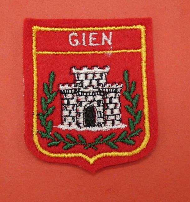 Ecusson brodé ville Gien 
