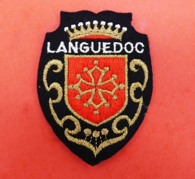 Ecusson brodé ville Languedoc