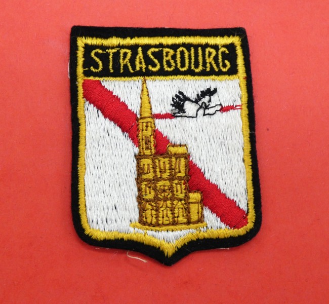 Ecusson ancien brodé ville Strasbourg 