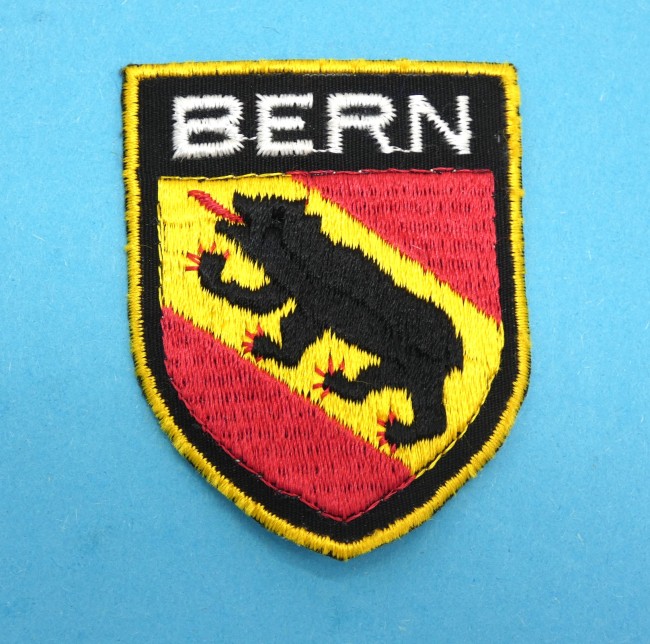 P1040275 Ecusson brodé ville BERN