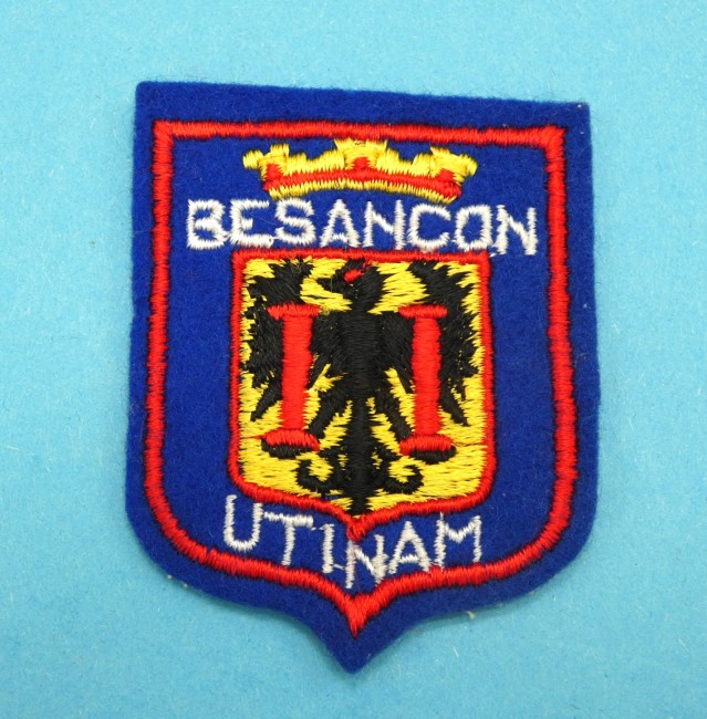 P1090959 Ecusson brodé ville Besançon