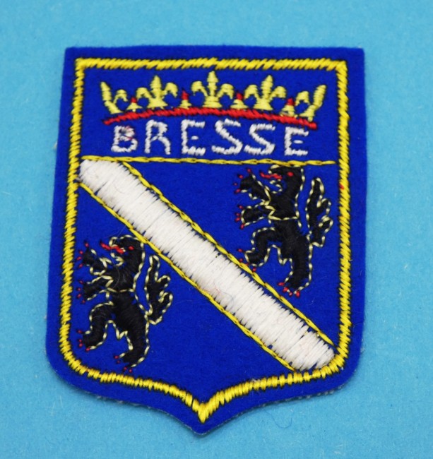 P1100080 Ecusson brodé ville BRESSE