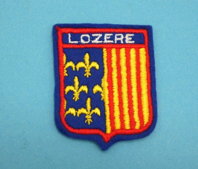 P1040508 Ecusson brodé ville Lozère