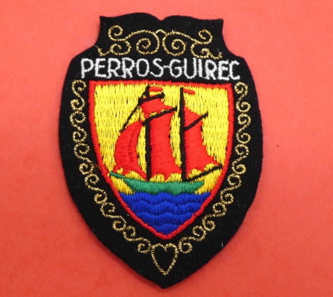 Ecusson brodé ville PERROS - GUIREC