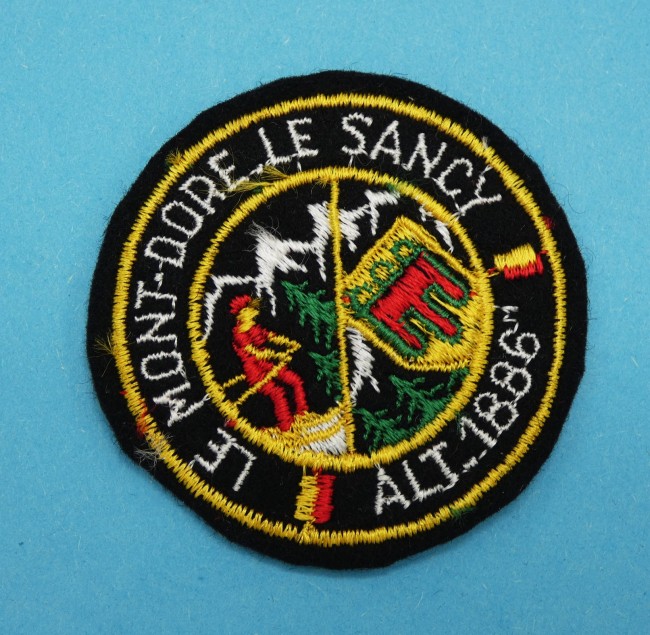 Ecusson brodé Le Mont - Dore - Sancy 1886 M à coudre