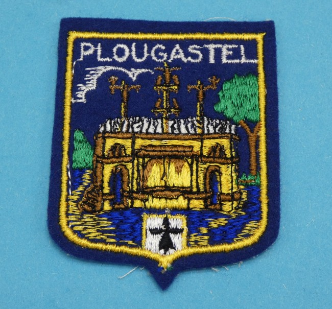 P1070344 Ecusson brodé ville PLOUGASTEL