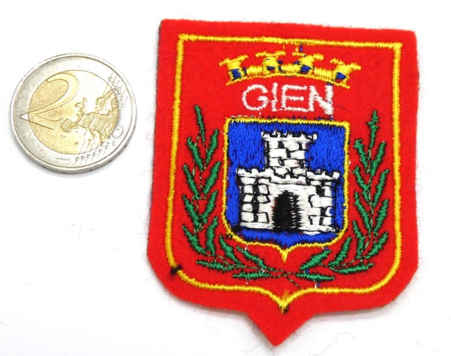 Ecusson brodé ville Gien
