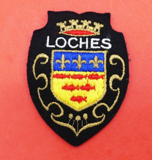 Ecusson meresse ville LOCHES 