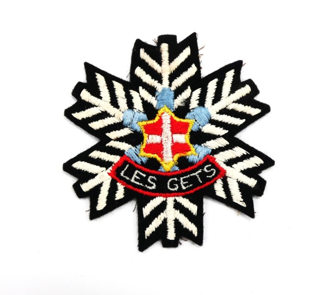 Ecusson collection montagne brodé ville Les Gets