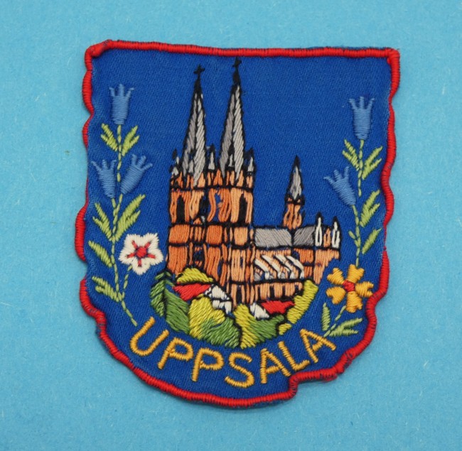 P1040251 Ecusson brodé ville UPPSALA ( Upsal )