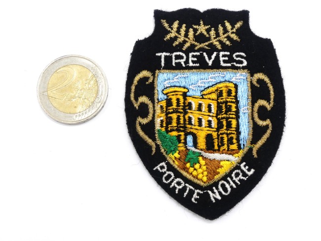Ecusson brodé Treves porte noire 