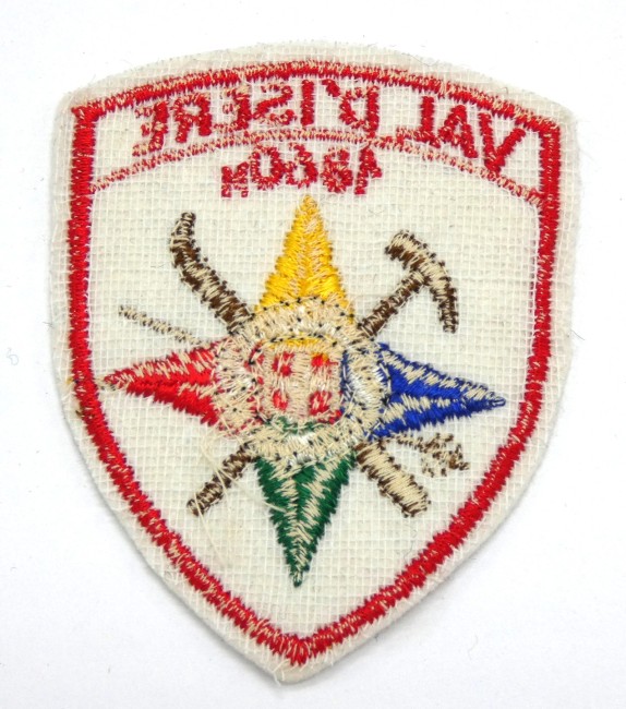 P1040980 Ecusson brodé ville Val D ' Isère 1860 M