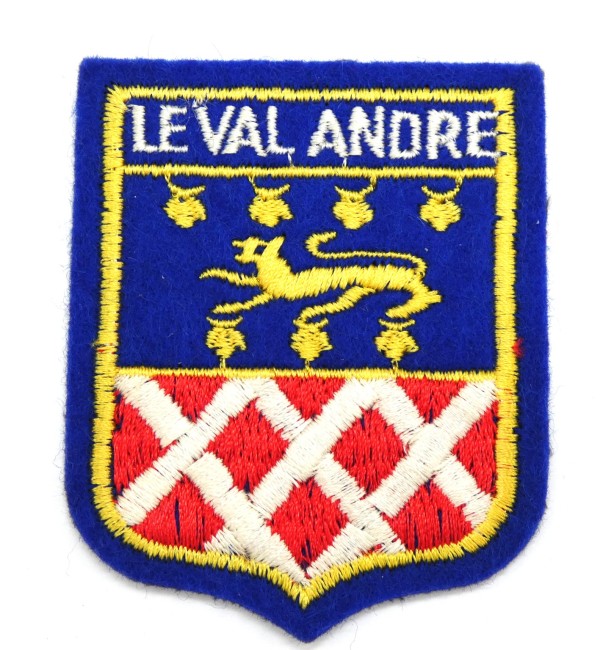Ecusson brodé ville LEVAL ANDRE