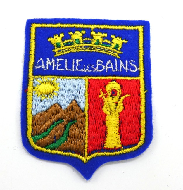 P1100855 Ecusson brodé ville Amélie Les Bains