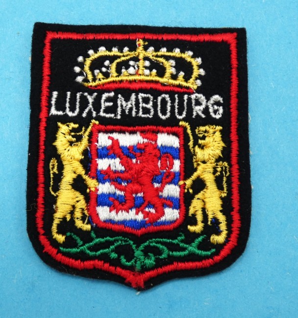 P1110652 Ecusson brodé ville LUXEMBOURG