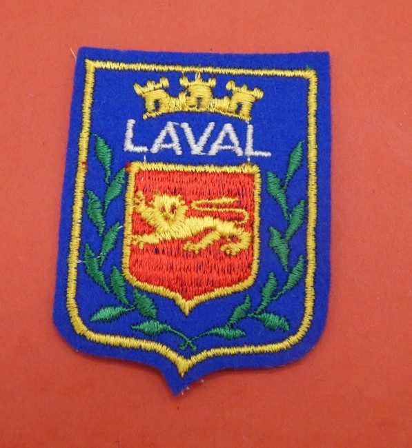 Ecusson brodé ville Laval