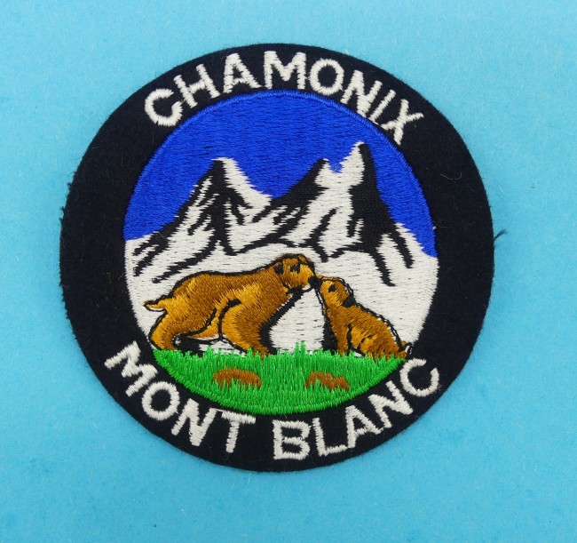 Ecusson brodé montagne Chamonix Mont Blanc 