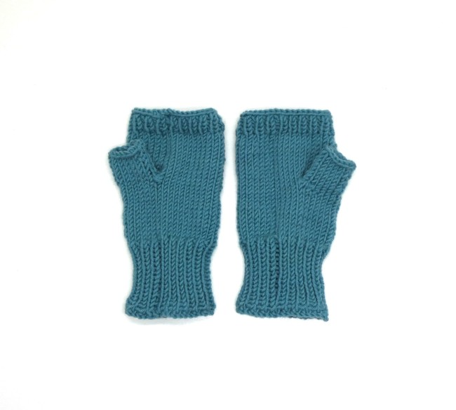 TU  Mitaine femme Katia Merino sport bleu avec pouce C 52