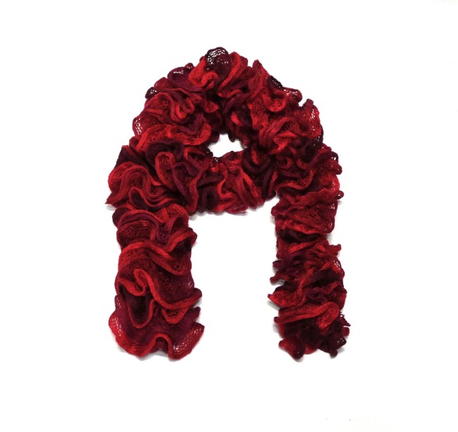 P1010933 Echarpe rouge/ bordeaux Ondas froufrou