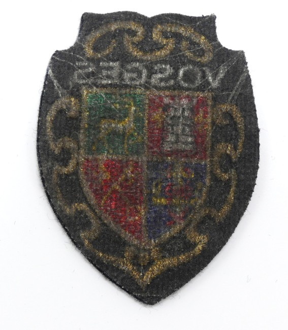 P1240419 Ecusson brodé ville / région Vosges