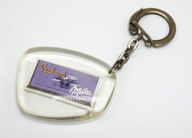 P1050939 Porte clé publicitaire chocolat Suchard Milka