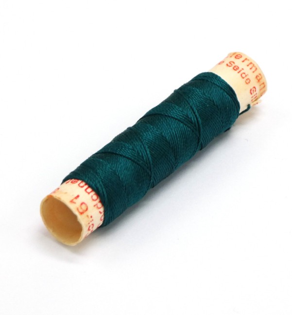 Fil de soie à broder Gutermann C 61