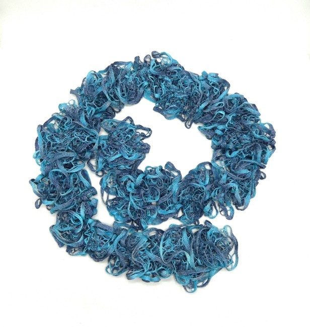 Echarpe femme froufrou bleu turquoise et bleu jean 