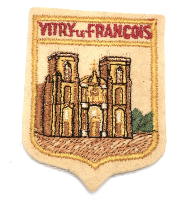 P1060277 Ecusson ancien brodé ville Vitry - Le - François
