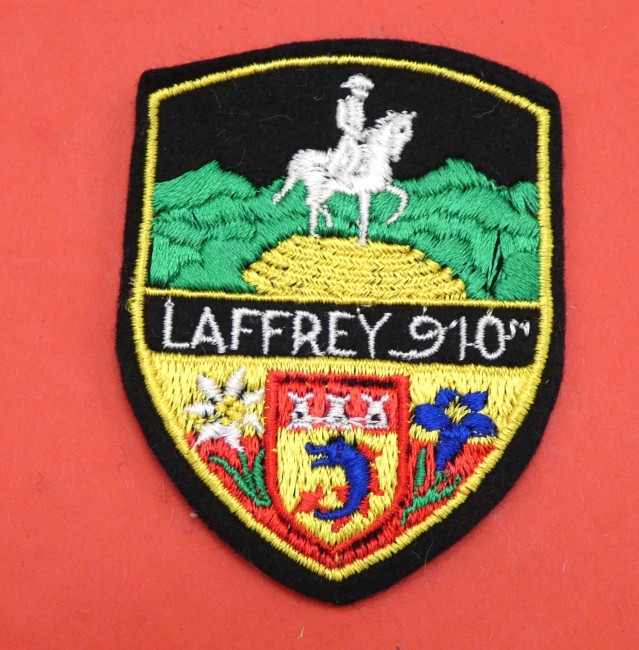 Ecusson brodé ville LAFRFREY 910 m 