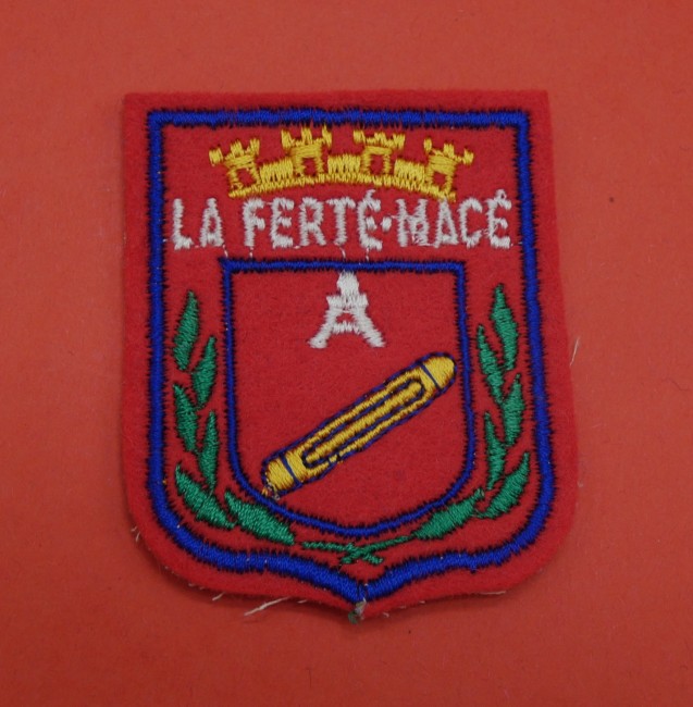 Ecusson brodé ville La Ferté - Macé