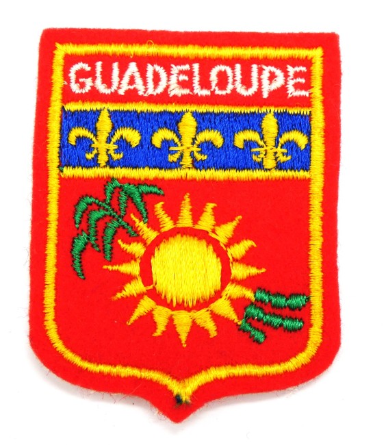Ecusson brodé ville pays GUADELOUPE 
