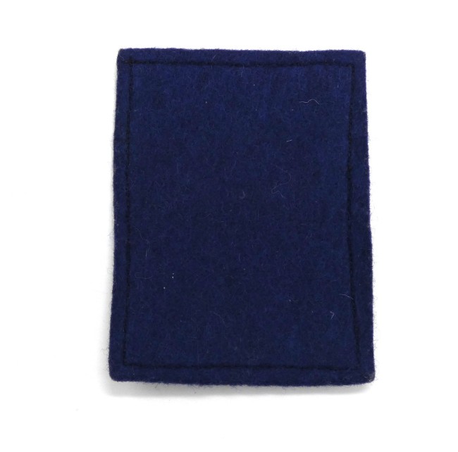 P1050890 Ecusson brodé ville Paris / tour Eiffel