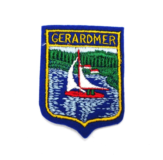 P1020132 Ecusson feutrine ville Gérardmer