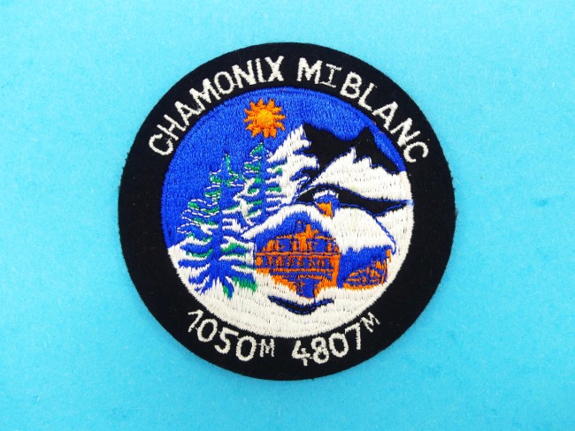 Ecusson brodé ville Chamonix Mt Blanc 