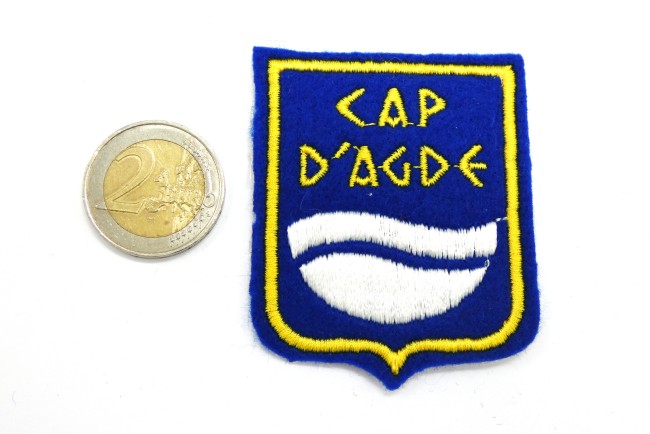 Ecuson brodé CAP D 'AGDE ( occasion ) 