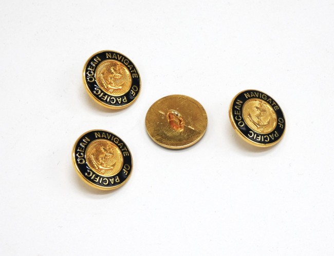 P1060982 Boutons couture métal style marin 17 mm