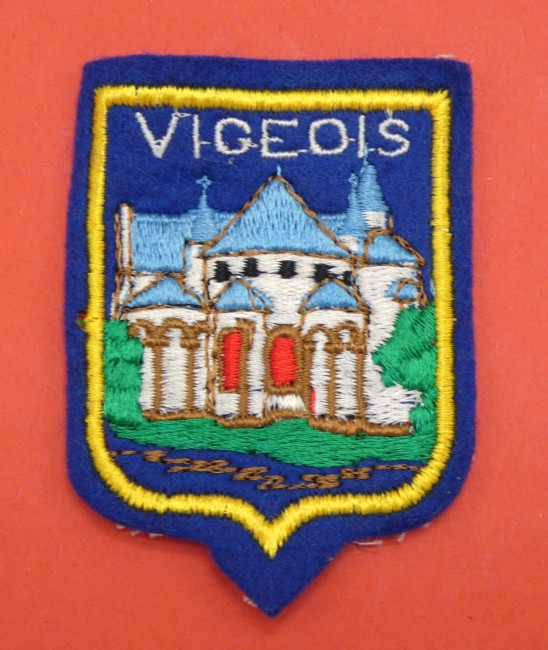 Ecusson ancien brodé VIGEOIS
