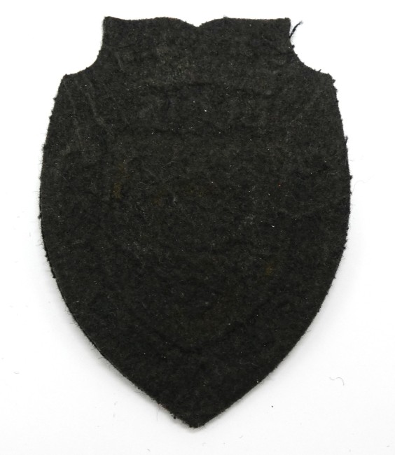 P1020116 Ecusson brodé ville BLOIS