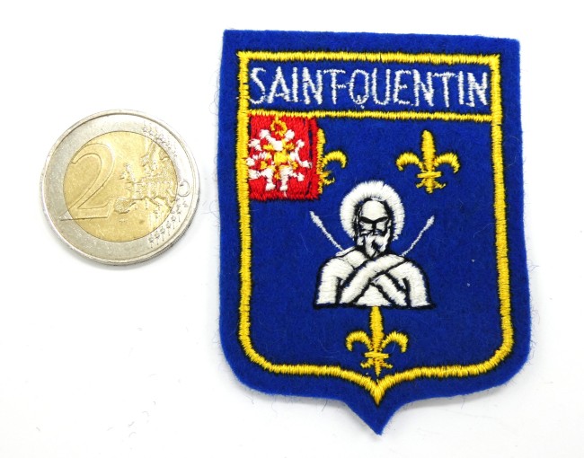 P1080935 Ecusson brodé ville Saint - Quentin