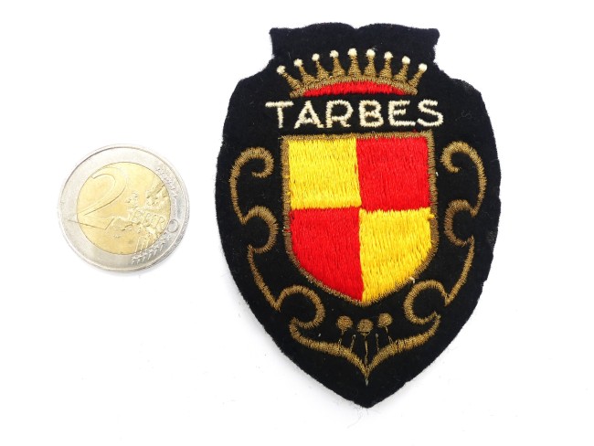 Ecusson meresse brodé ville TARBES