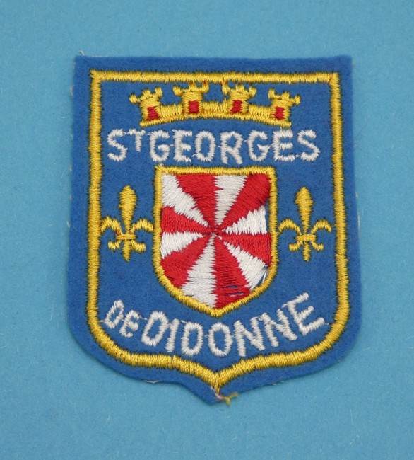 P1070399 Ecusson brodé ville St GEORGES de DIDONNE